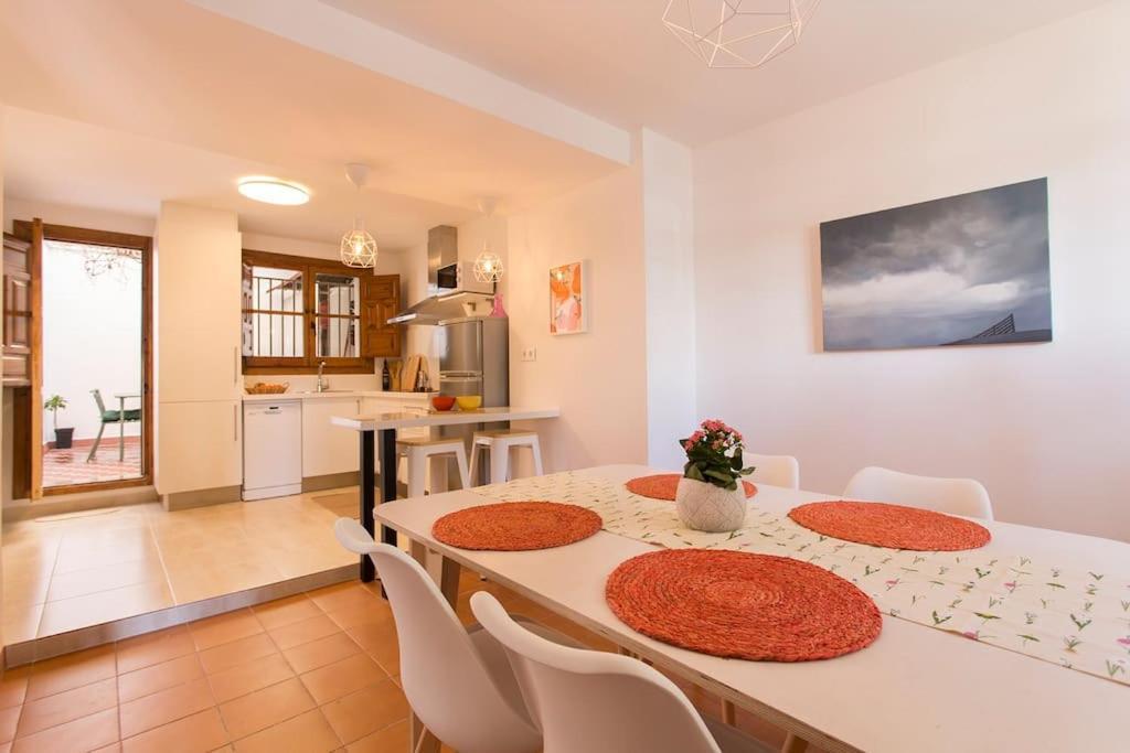 Вилла Casa Tipica Del Albaicin Con Interior De Diseno Гранада Экстерьер фото