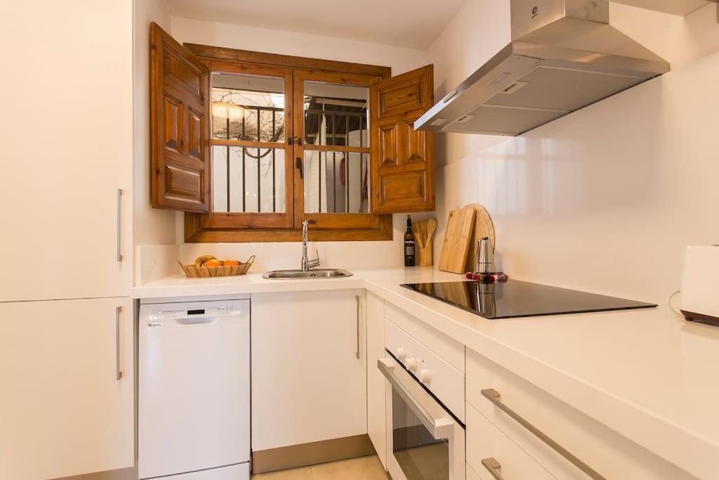 Вилла Casa Tipica Del Albaicin Con Interior De Diseno Гранада Экстерьер фото